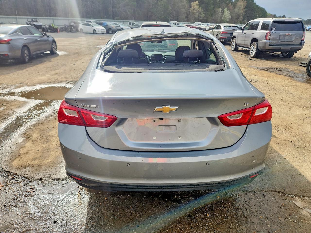 2024 CHEVROLET MALIBU LT photo 11