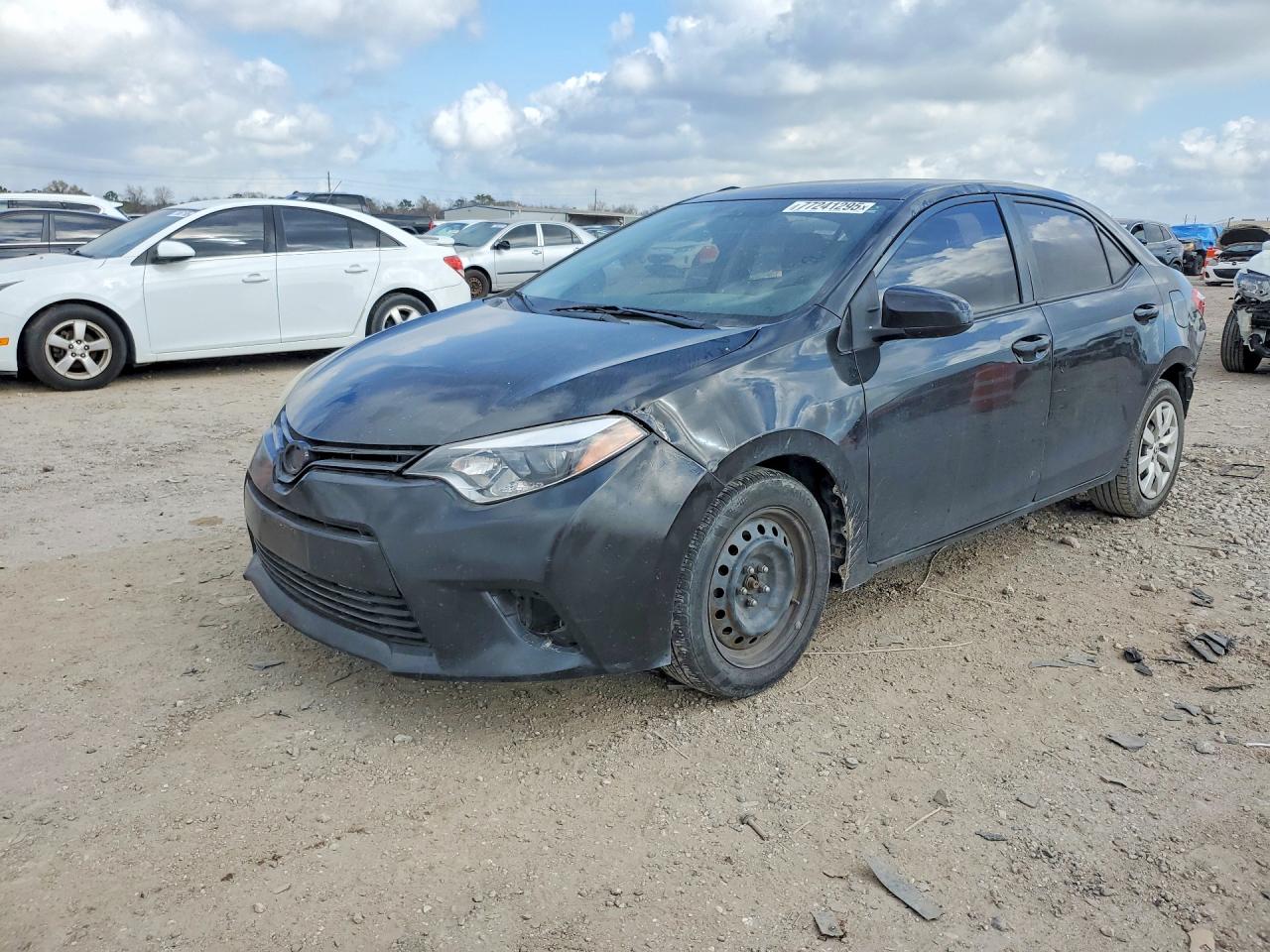 2015 TOYOTA COROLLA