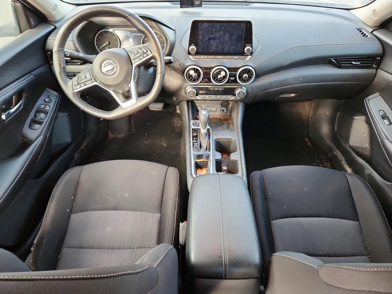 2025 NISSAN SENTRA SV photo 8