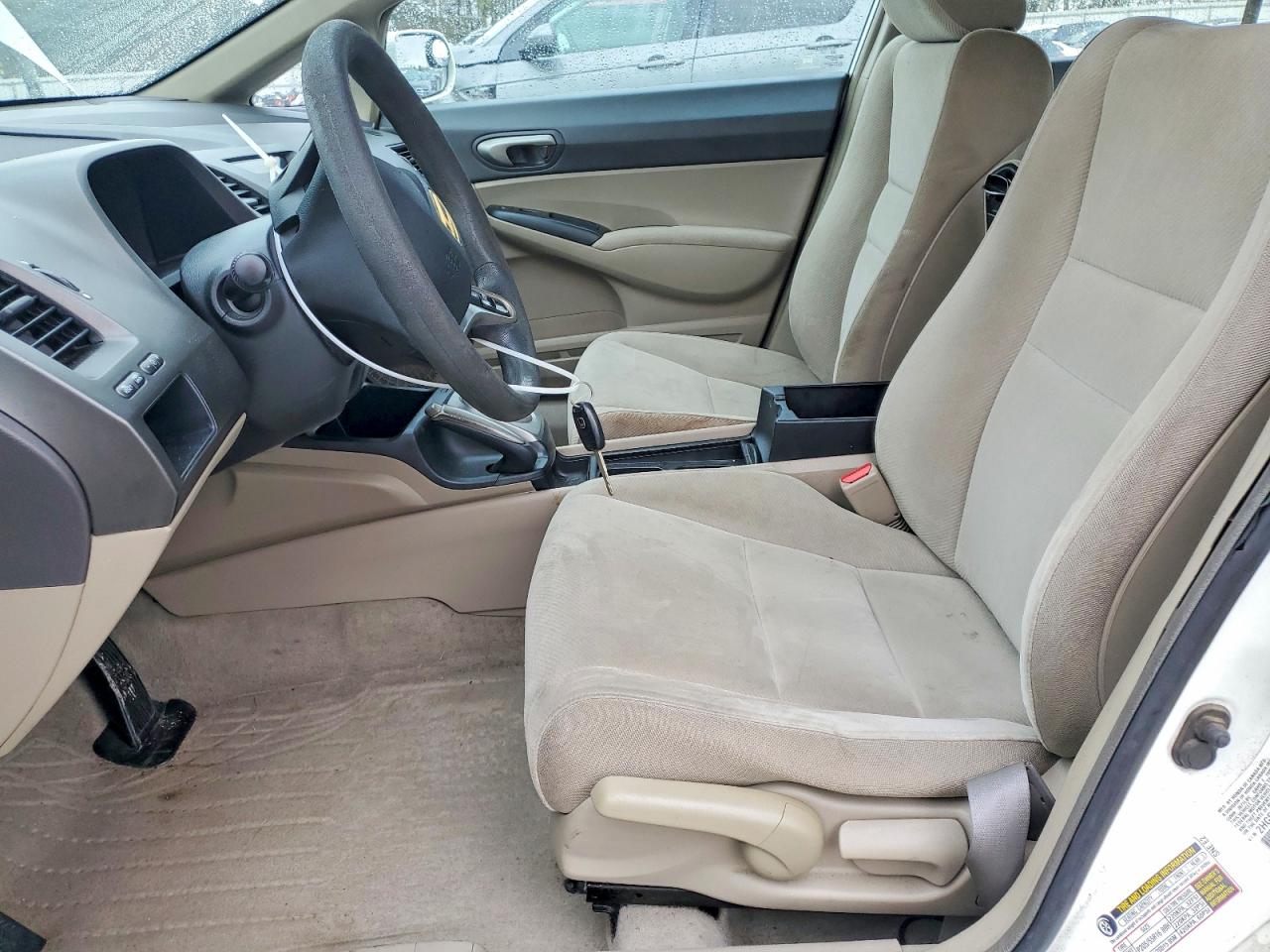 2010 HONDA CIVIC LX photo 13