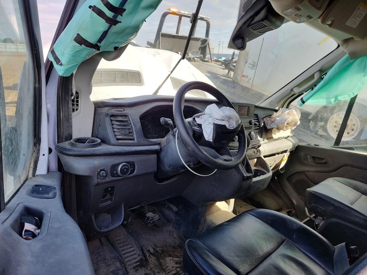 2025 FORD TRANSIT 250 DELIVERY VAN photo 8