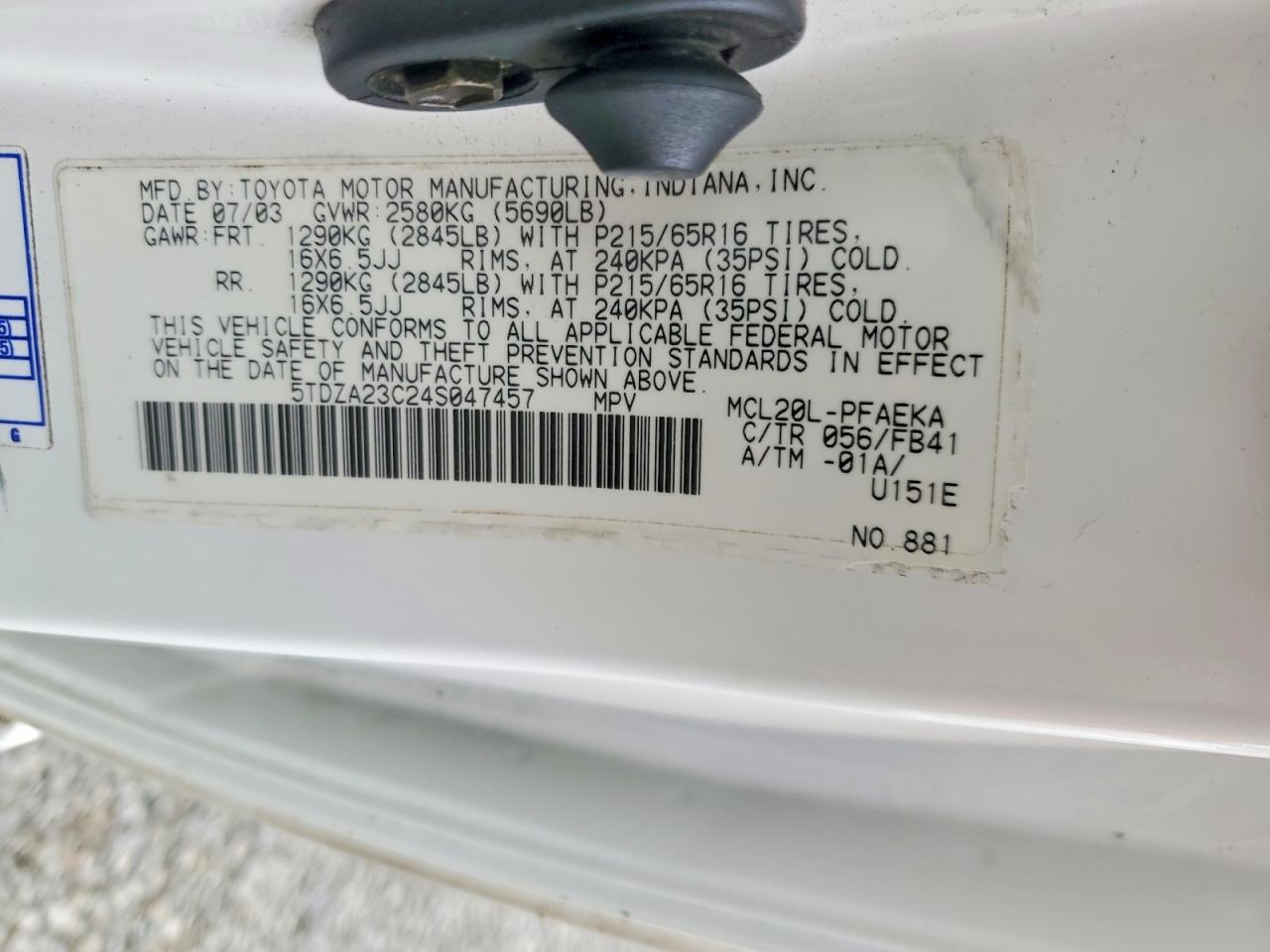 2004 TOYOTA SIENNA LE 7 PASSENGER photo 37