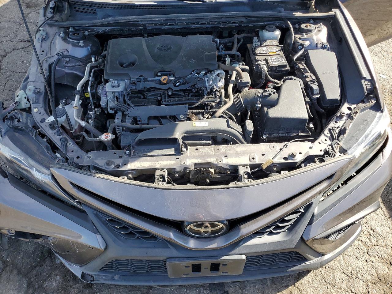 2021 TOYOTA CAMRY SE photo 11