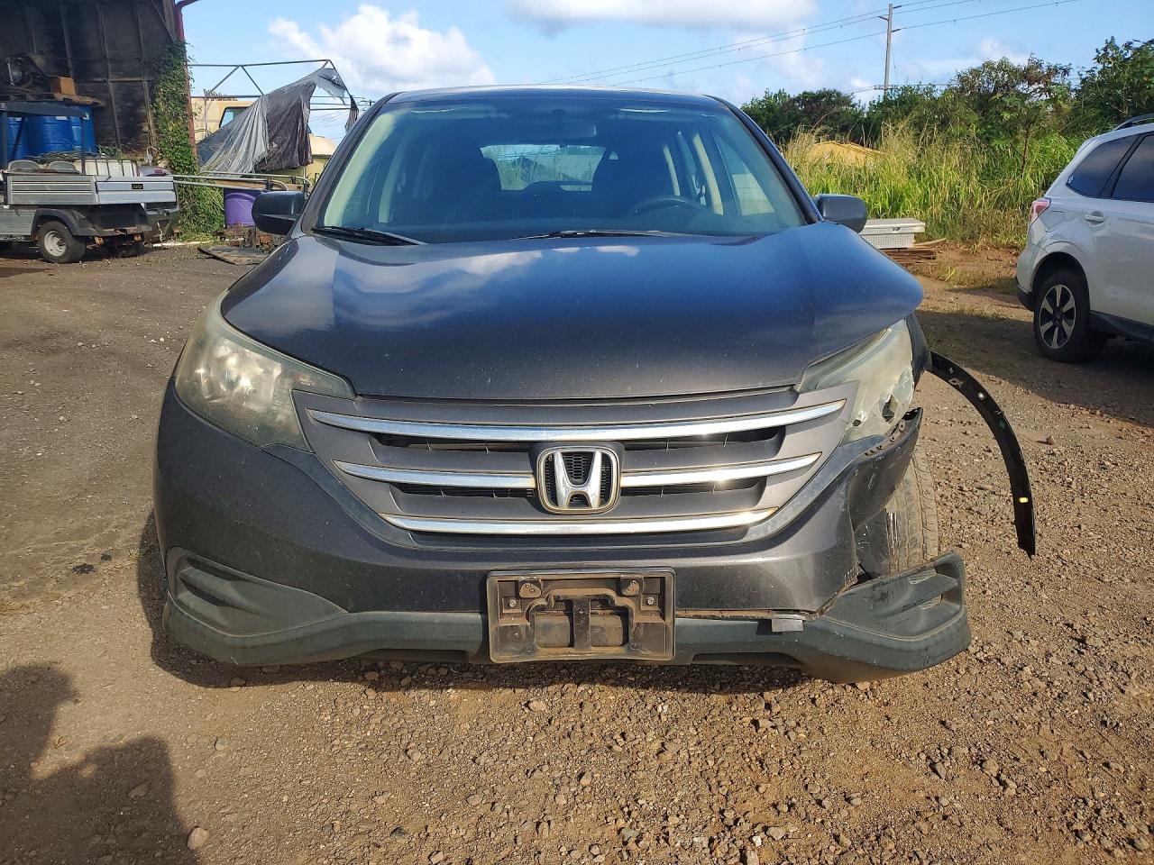 2014 HONDA CR-V LX photo 5