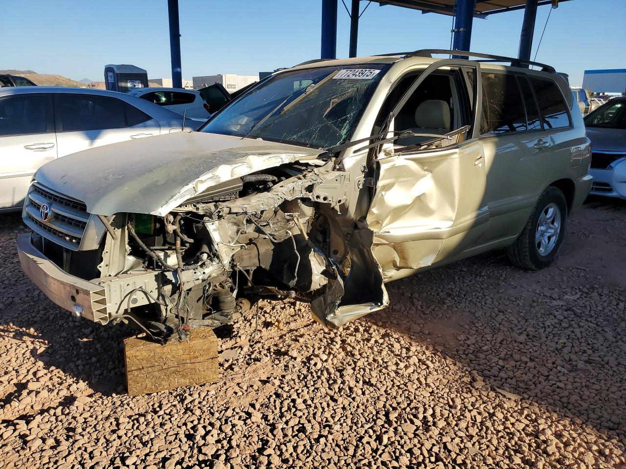 2003 TOYOTA HIGHLANDER