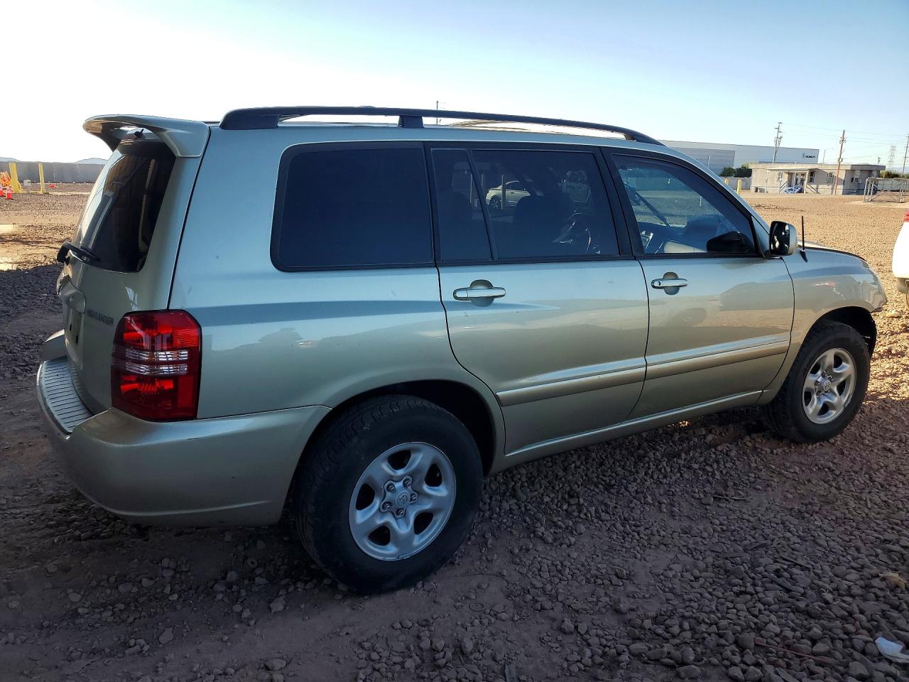 2003 TOYOTA HIGHLANDER BASE photo 7