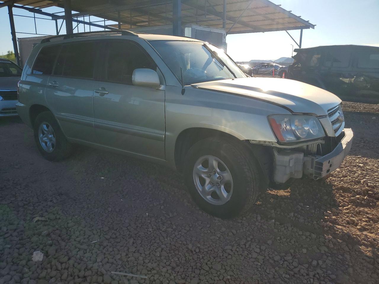 2003 TOYOTA HIGHLANDER BASE photo 10