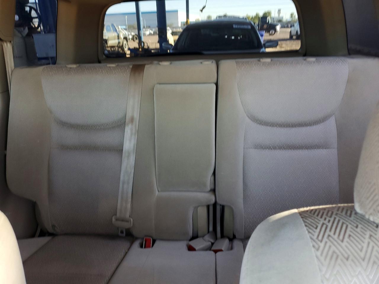 2003 TOYOTA HIGHLANDER BASE photo 28