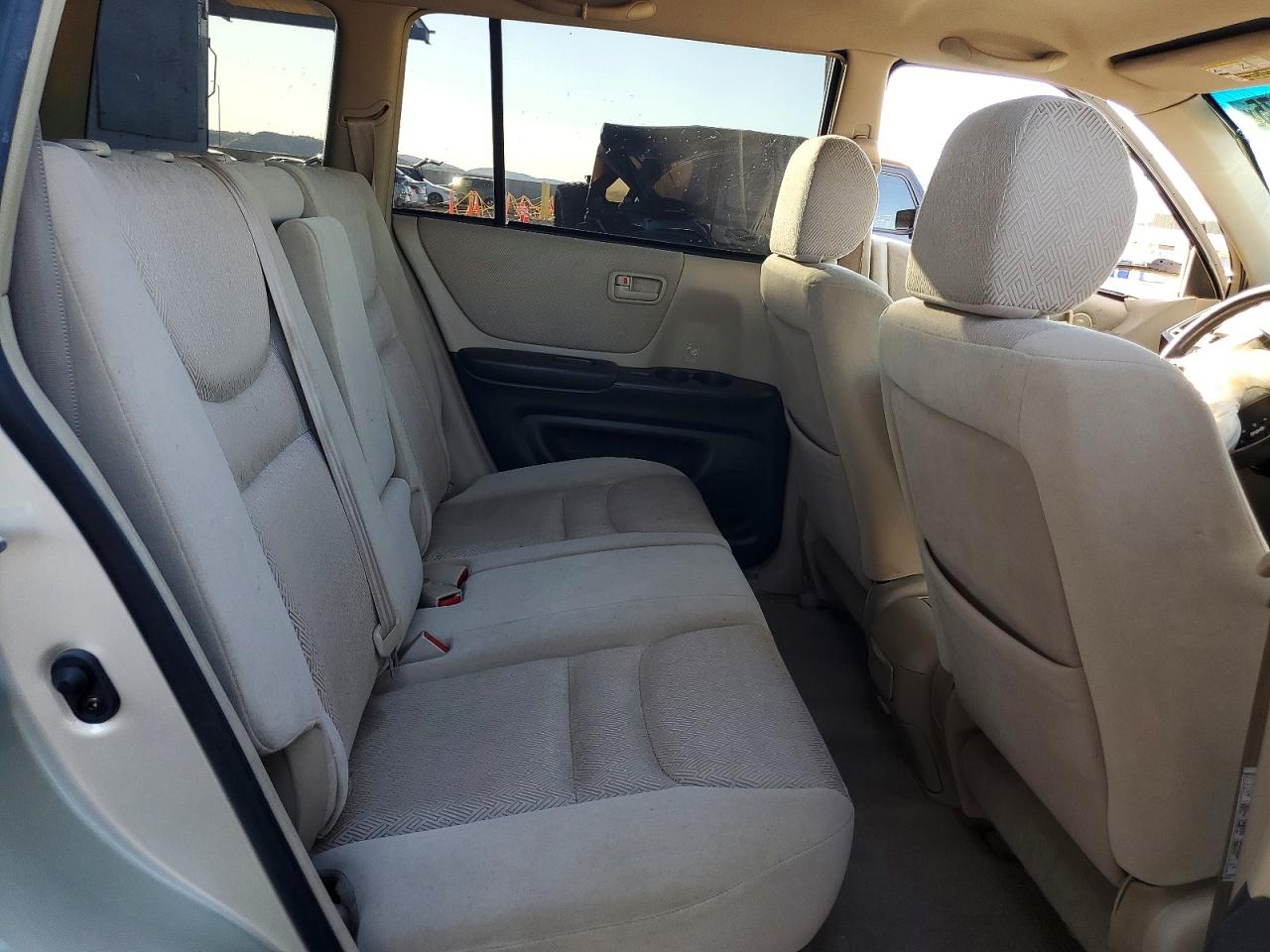 2003 TOYOTA HIGHLANDER BASE photo 31