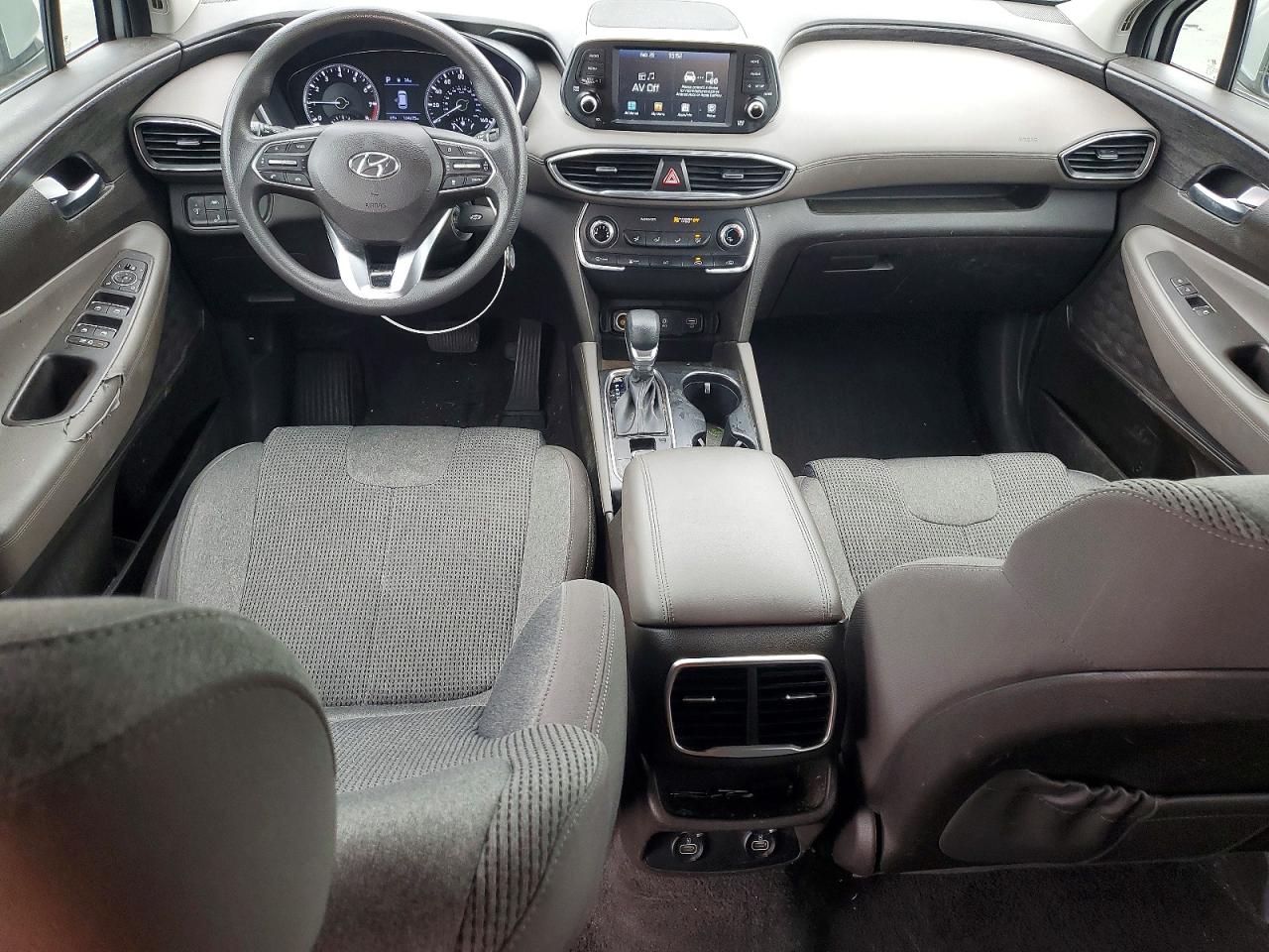 2019 HYUNDAI SANTA FE SE 2.4L photo 15