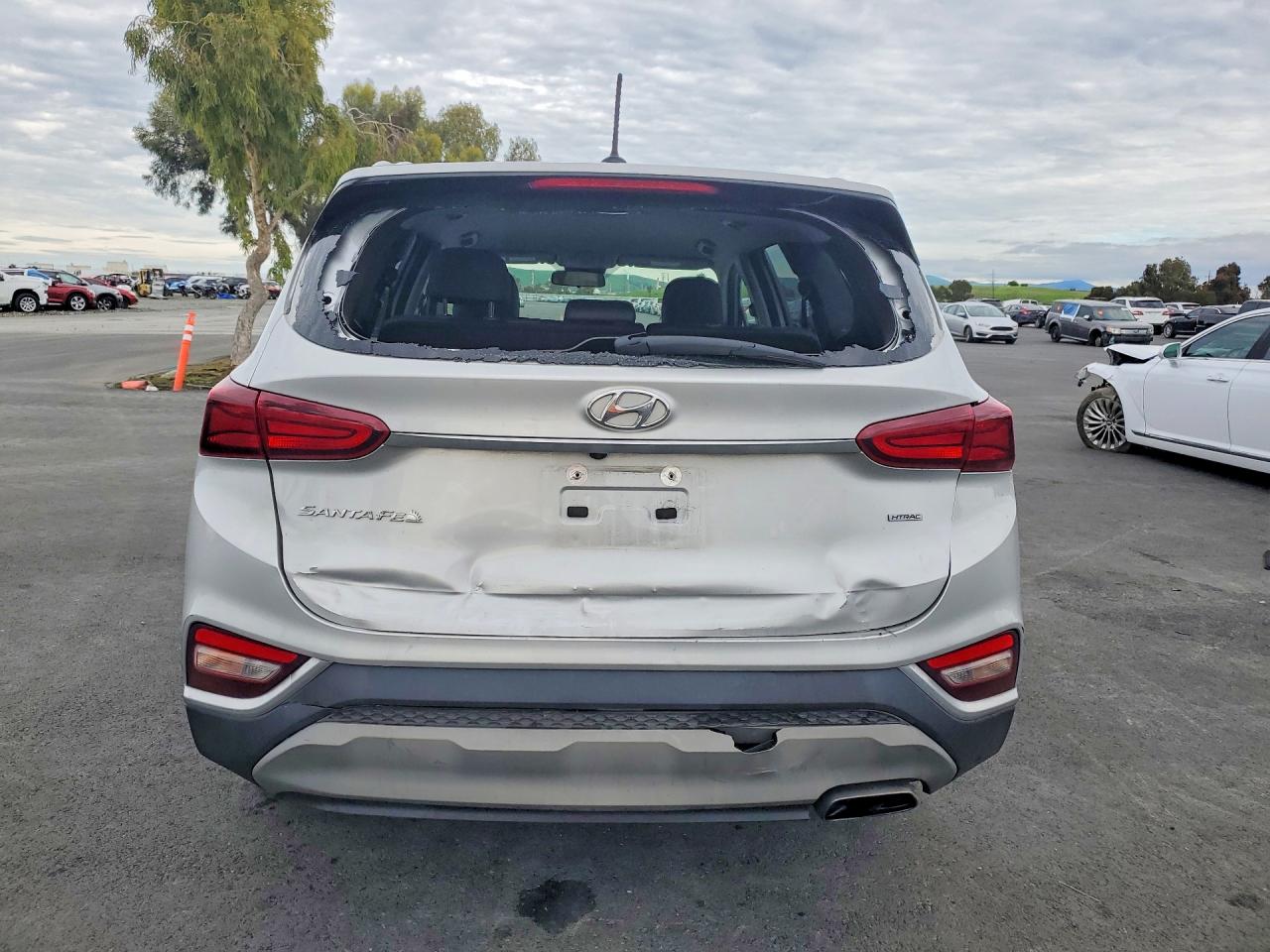 2019 HYUNDAI SANTA FE SE 2.4L photo 11