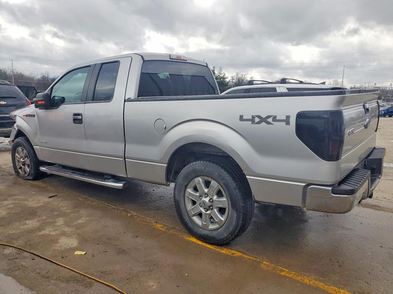 2013 FORD F150 SUPER CAB photo 2