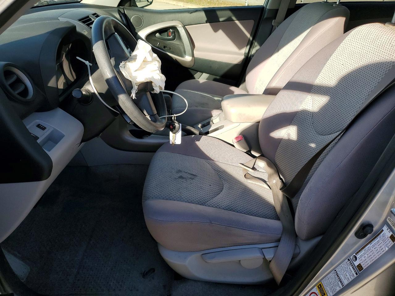 2008 TOYOTA RAV4 BASE photo 13