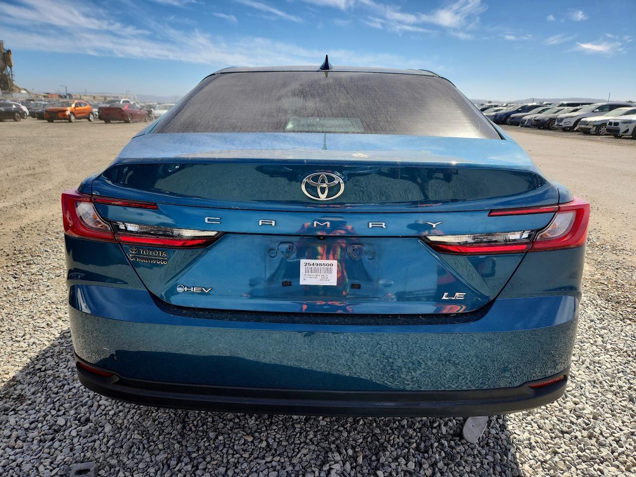 2025 TOYOTA CAMRY LE photo 11