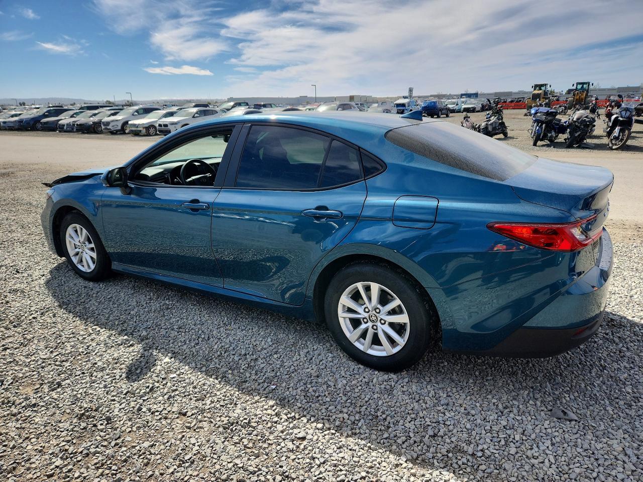 2025 TOYOTA CAMRY LE photo 3