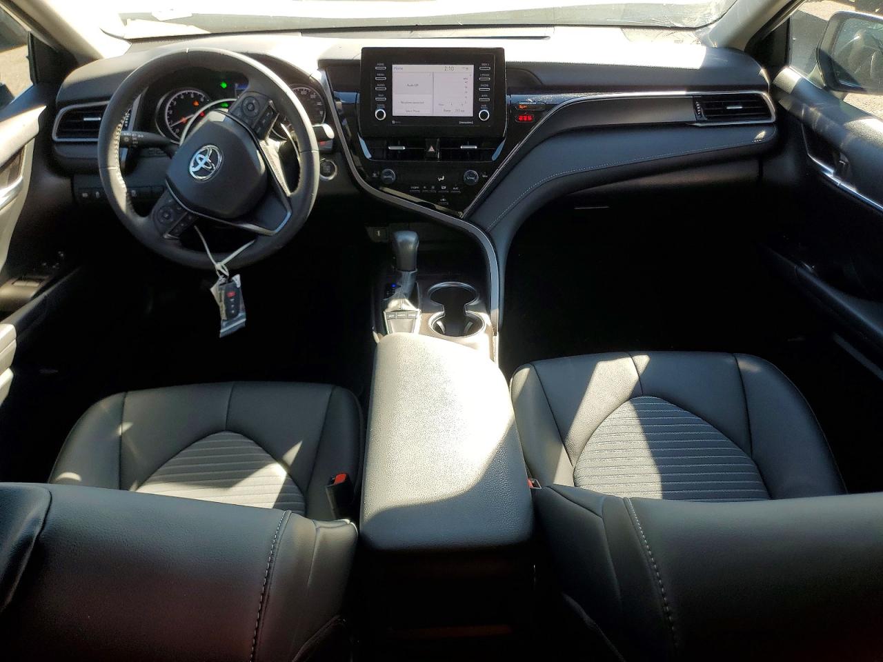 2024 TOYOTA CAMRY SE photo 15
