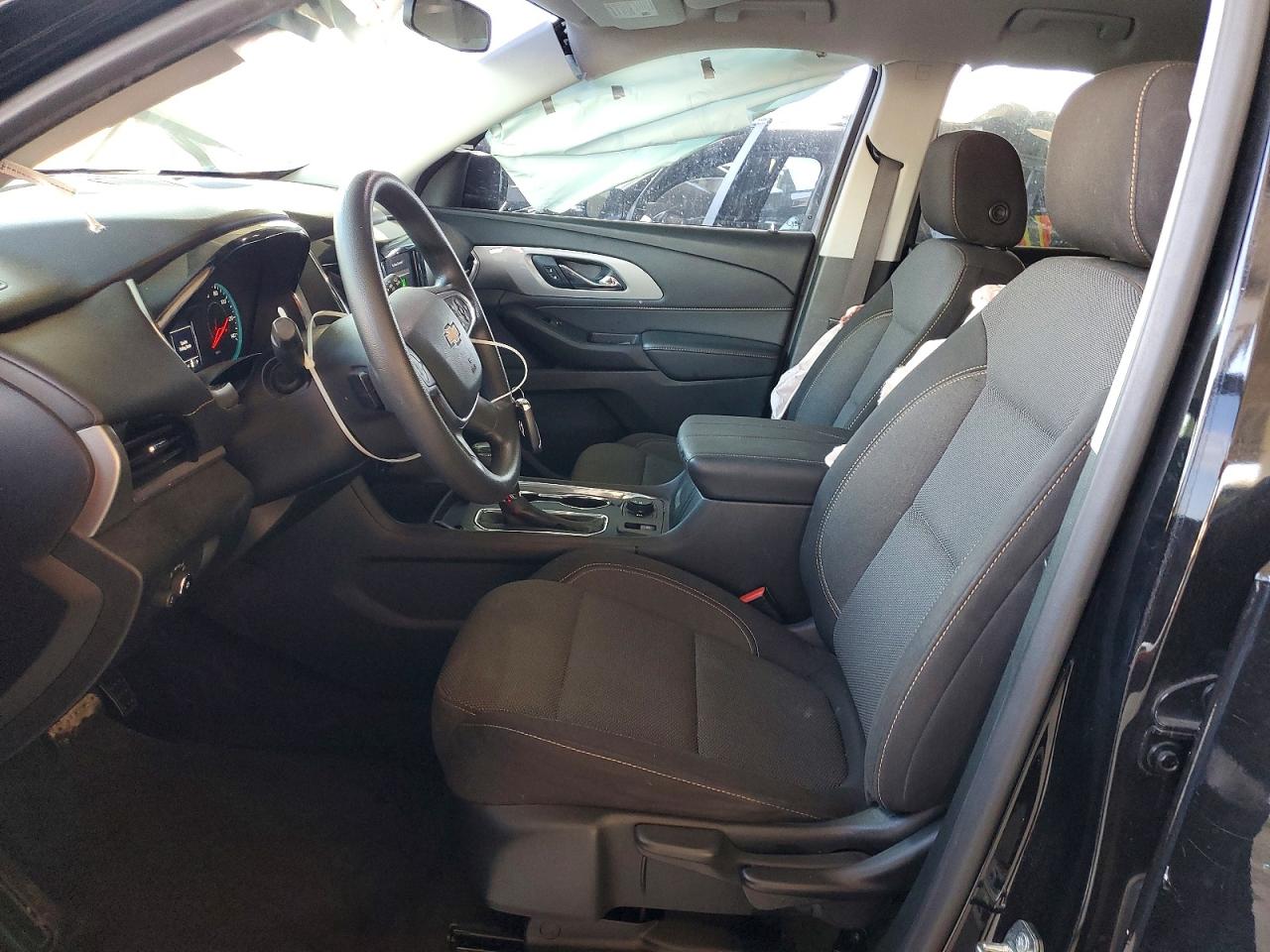 2020 CHEVROLET TRAVERSE LS photo 13