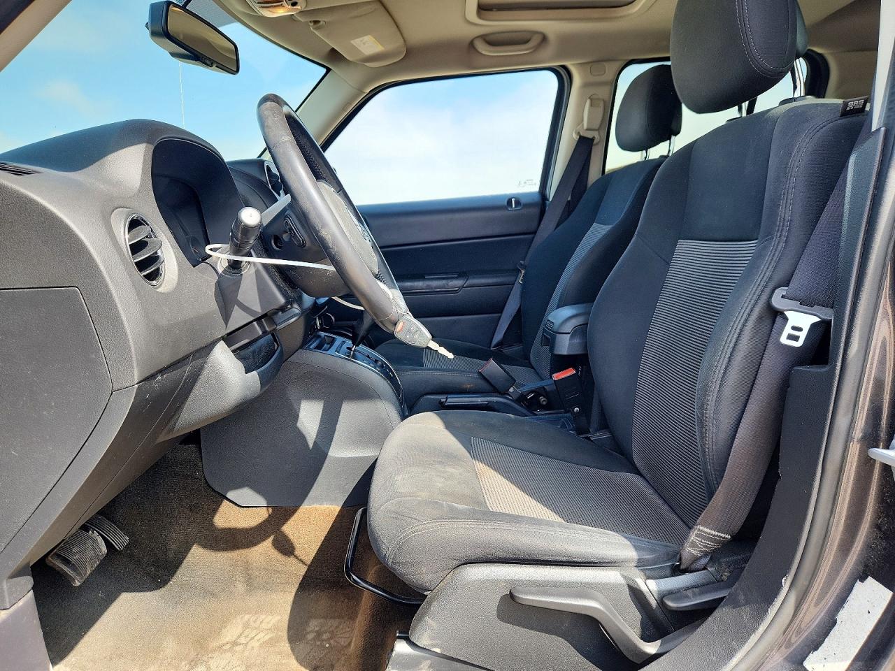 2015 JEEP PATRIOT photo 19