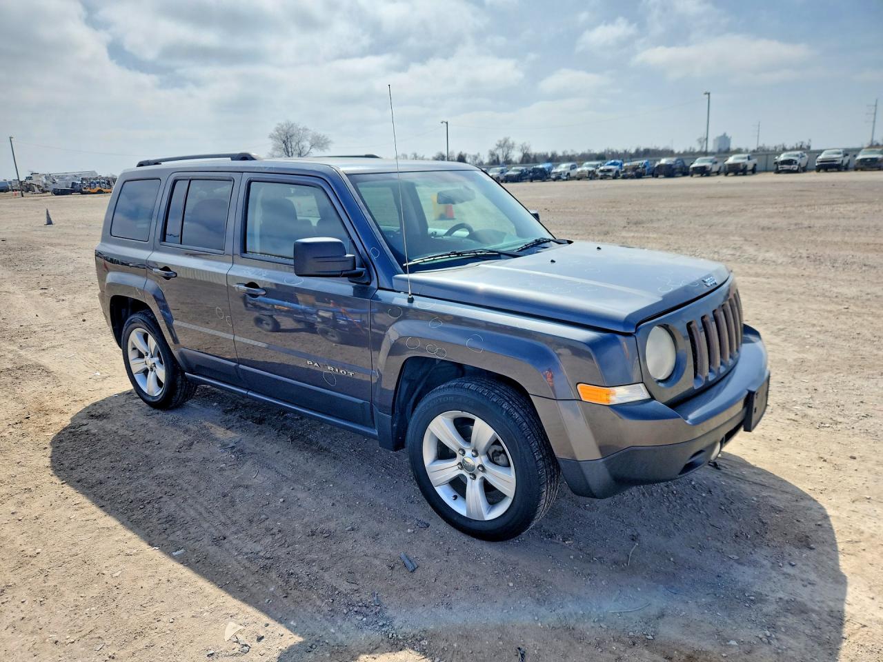 2015 JEEP PATRIOT photo 10