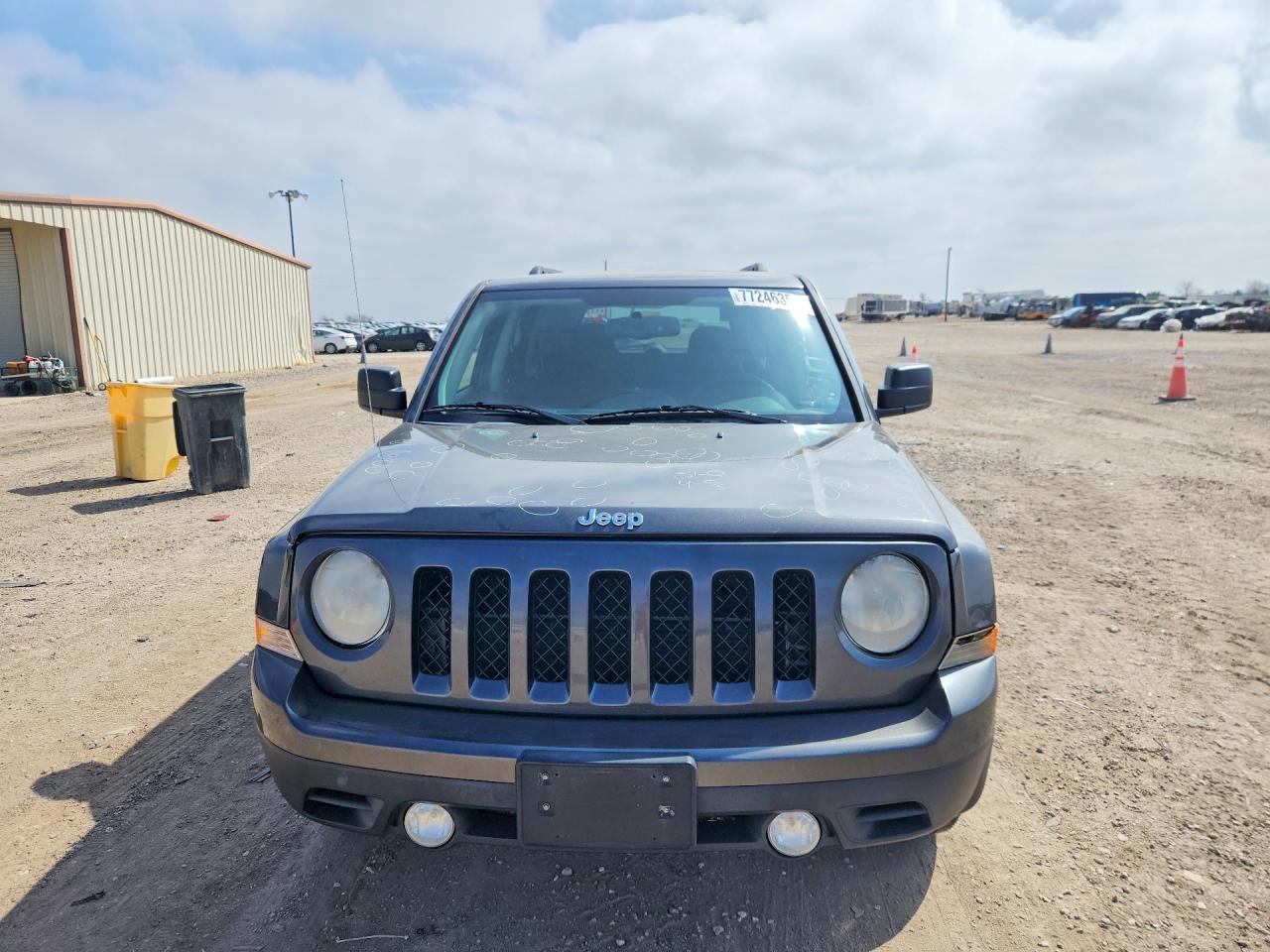 2015 JEEP PATRIOT photo 13
