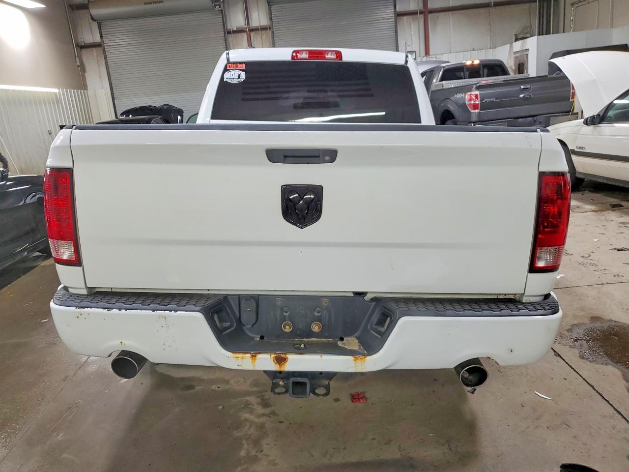 2014 RAM 1500 ST photo 6