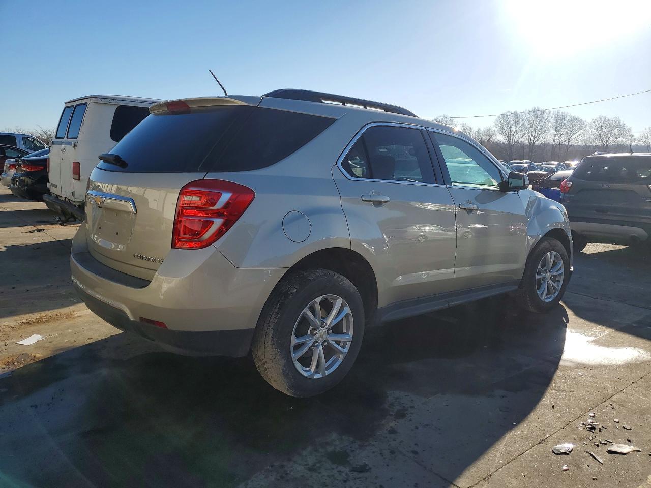 2016 CHEVROLET EQUINOX LT photo 5
