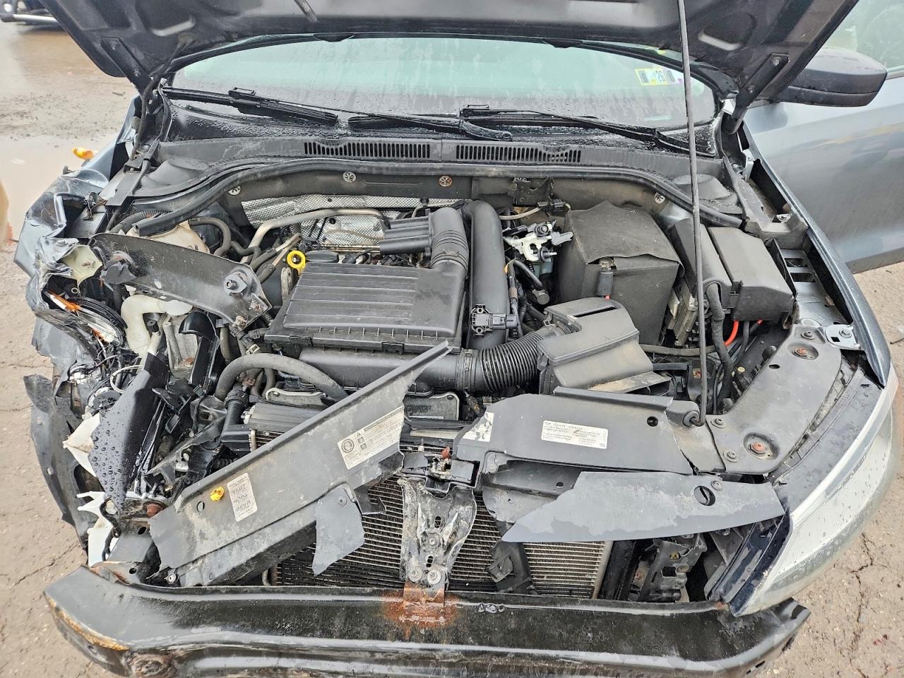 2016 VOLKSWAGEN JETTA S photo 31