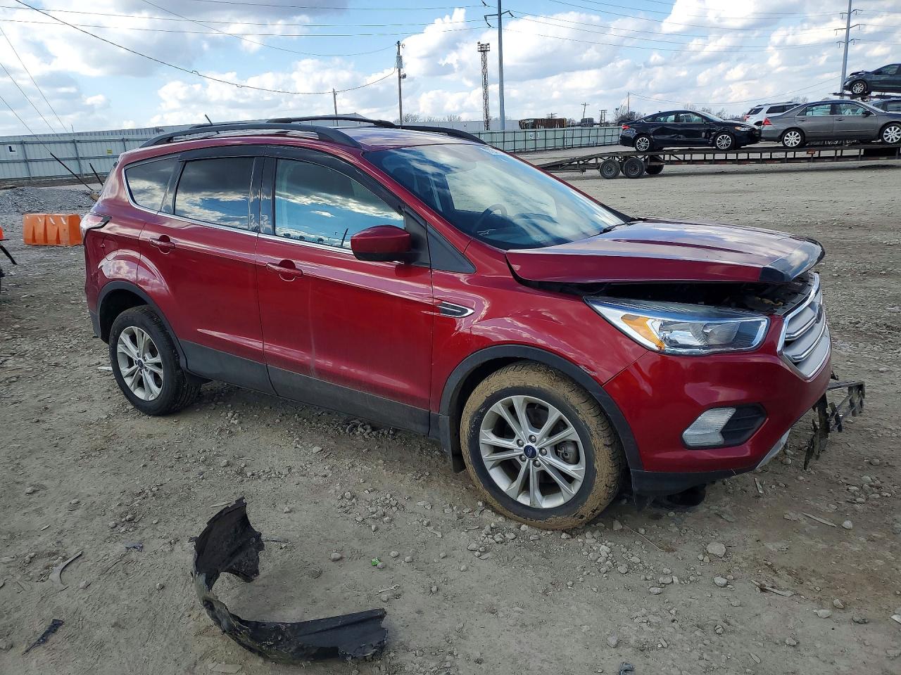 2018 FORD ESCAPE SE photo 4