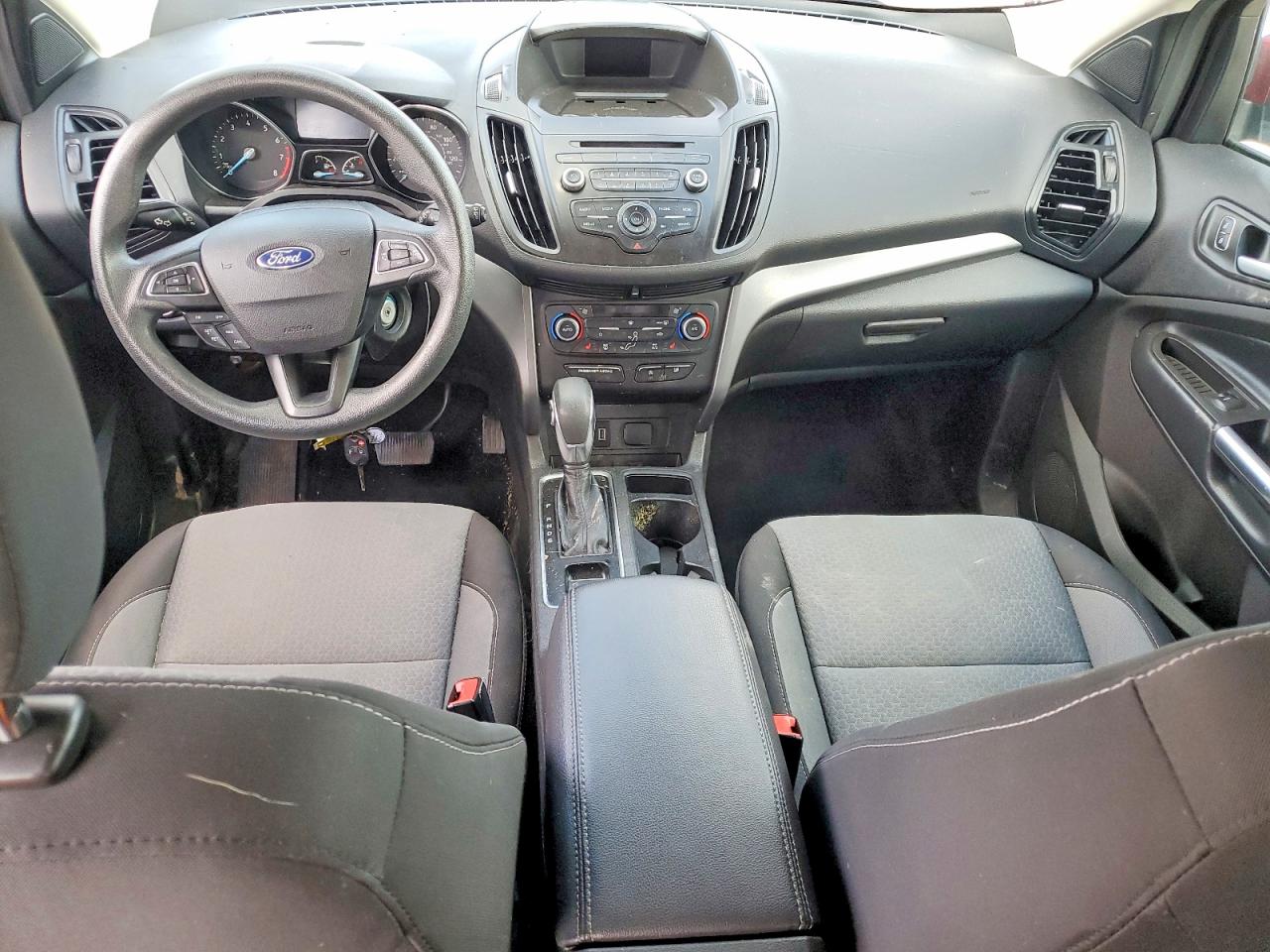 2018 FORD ESCAPE SE photo 8
