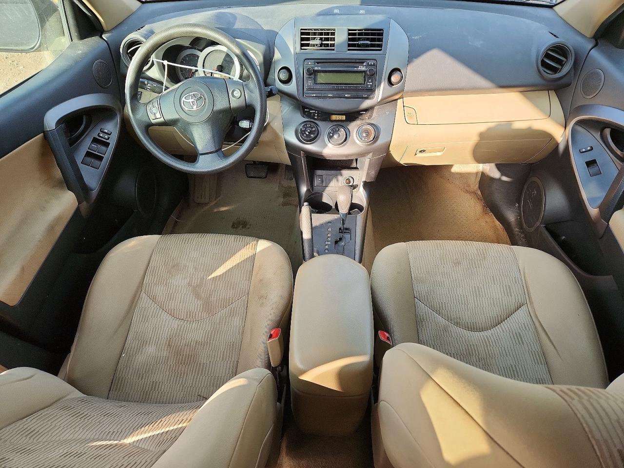 2012 TOYOTA RAV4 photo 15