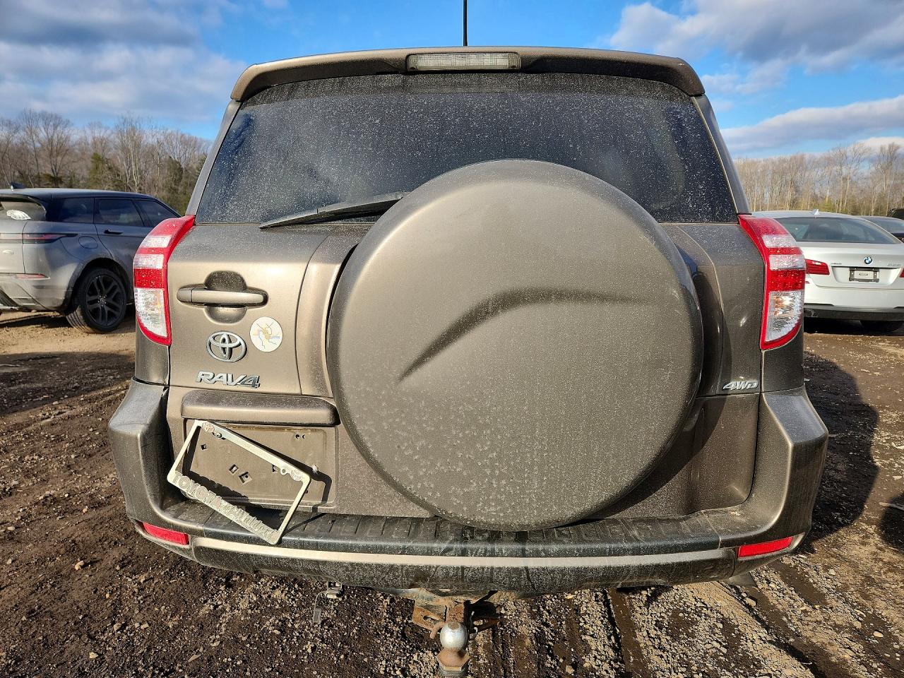 2012 TOYOTA RAV4 photo 11