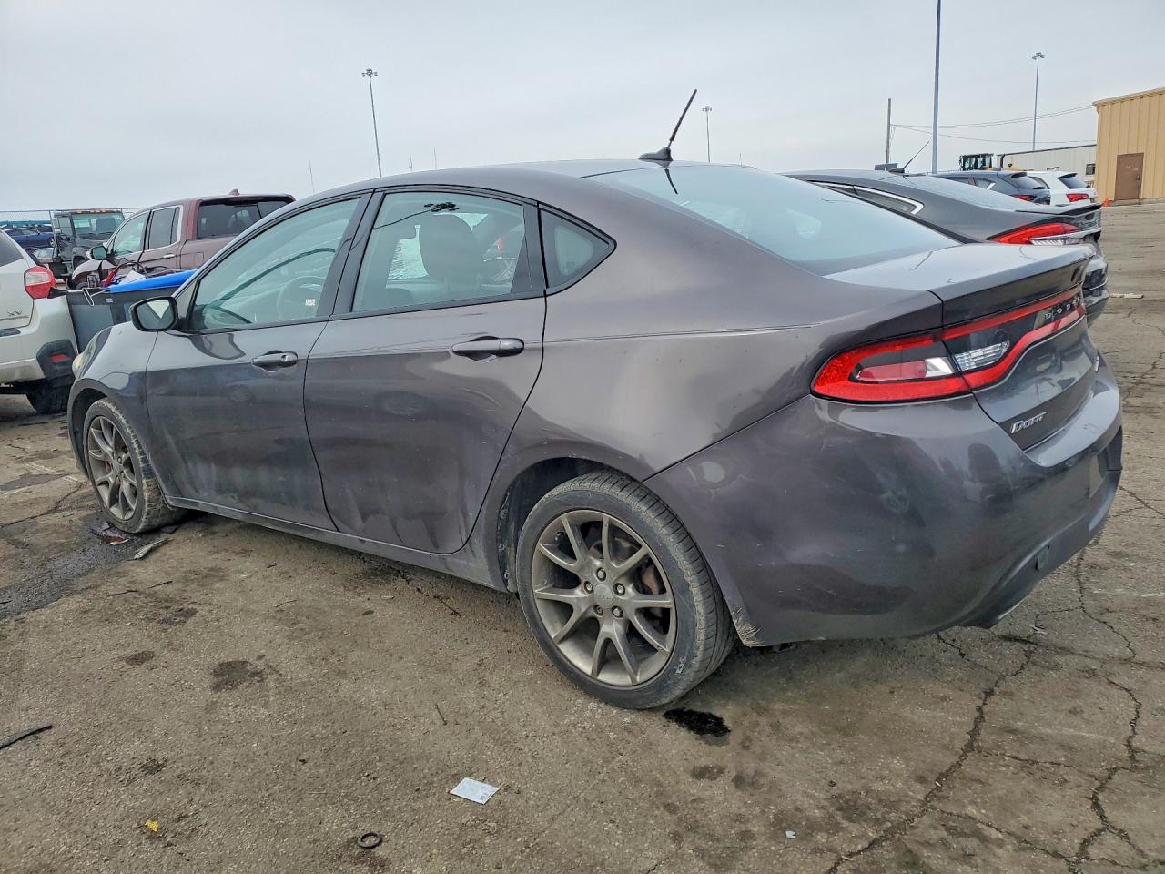 2015 DODGE DART SXT photo 2