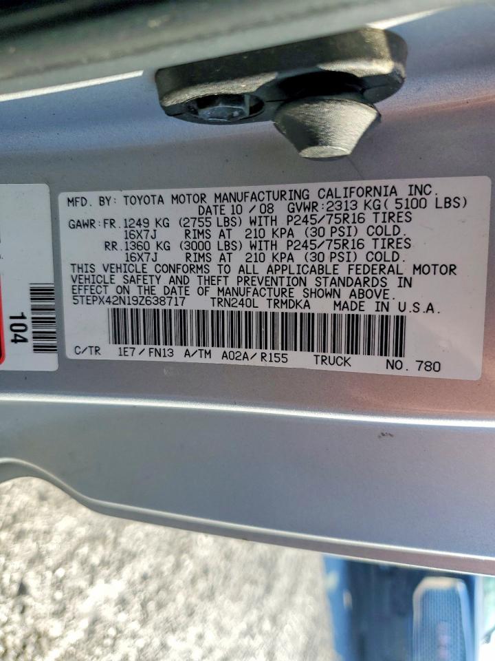2009 TOYOTA TACOMA photo 12