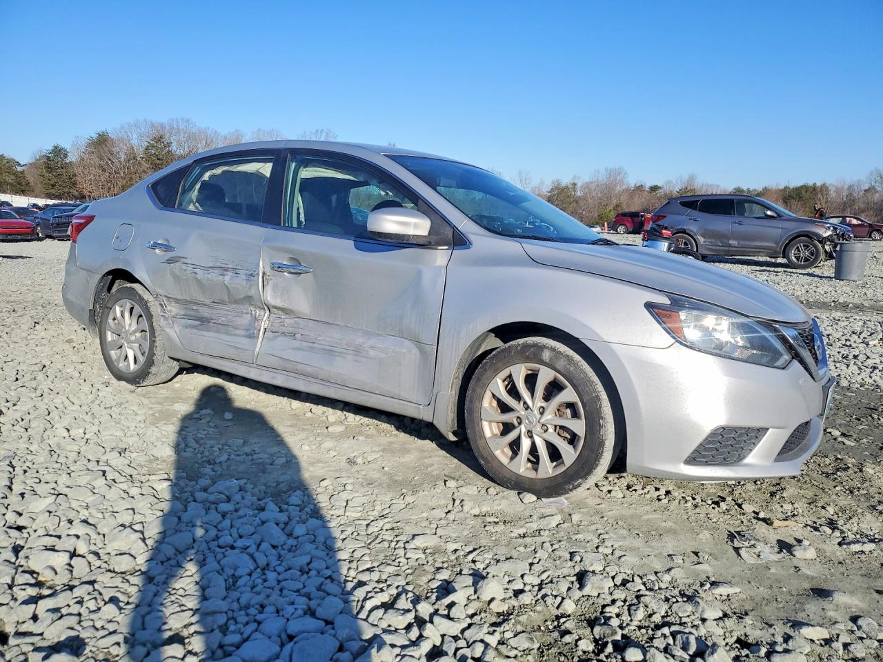 2019 NISSAN SENTRA S photo 7