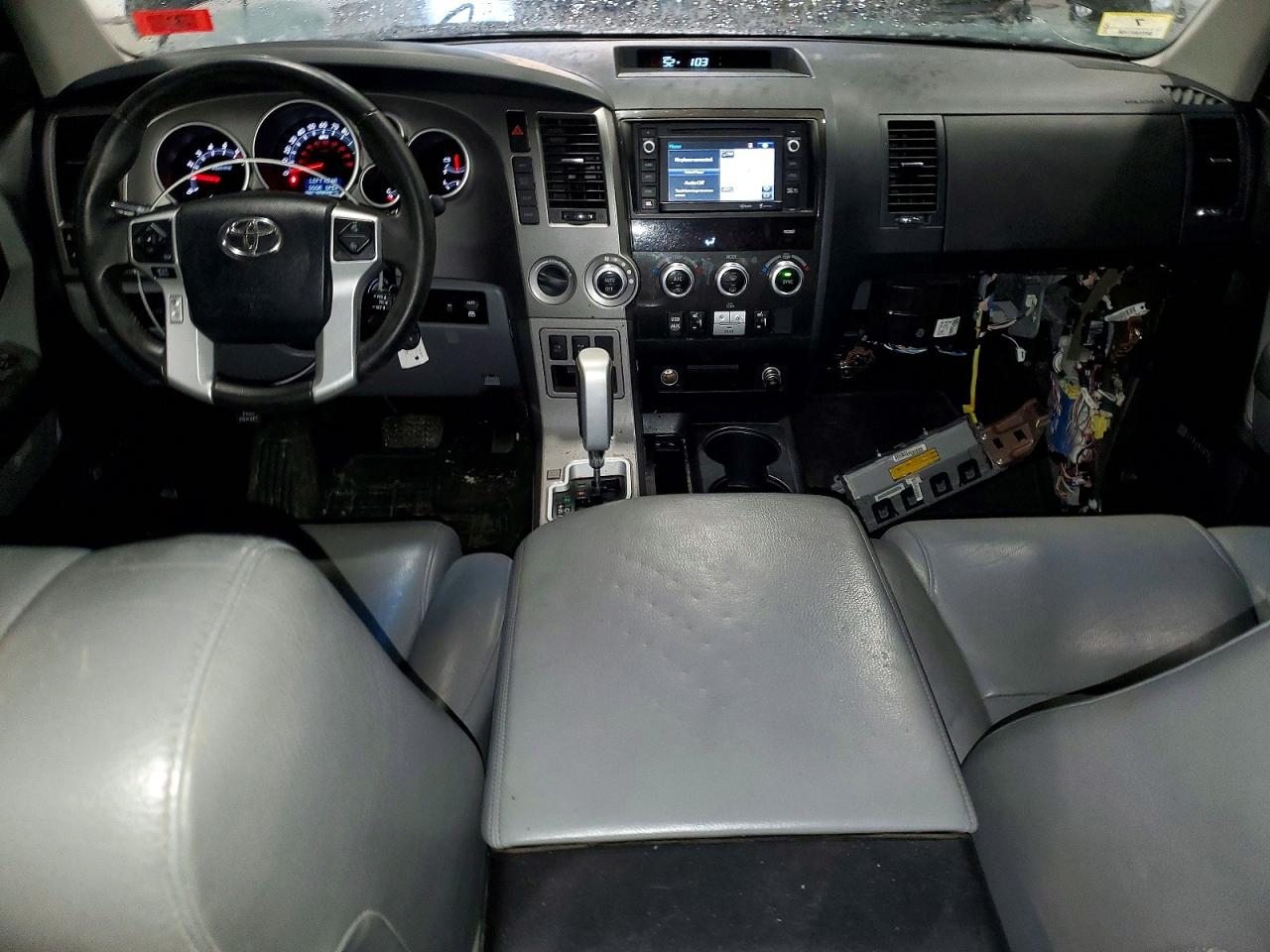 2015 TOYOTA SEQUOIA LIMITED photo 22