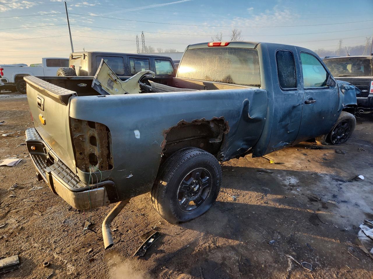 2007 CHEVROLET SILVERADO C1500 photo 3