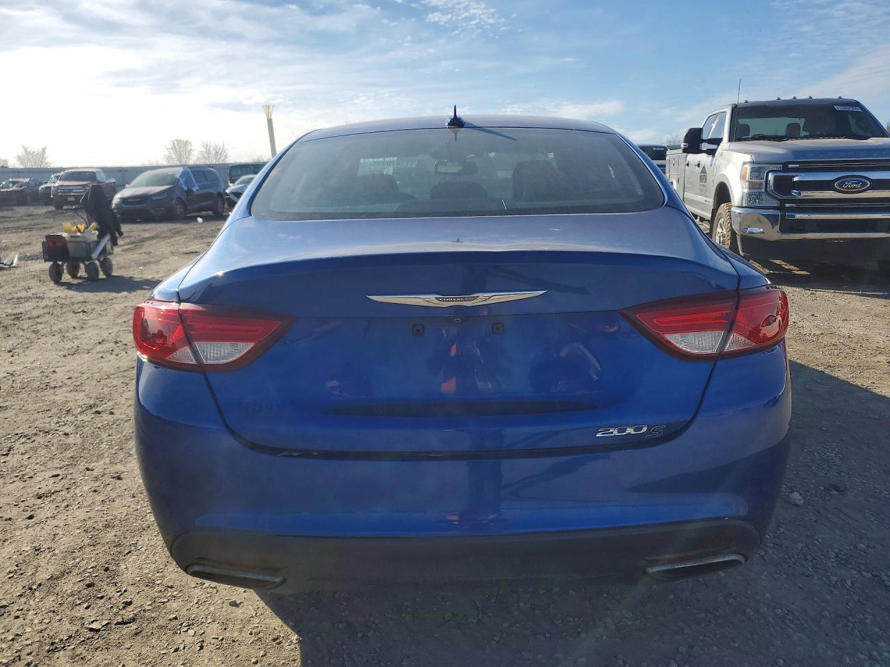 2015 CHRYSLER 200 S photo 21