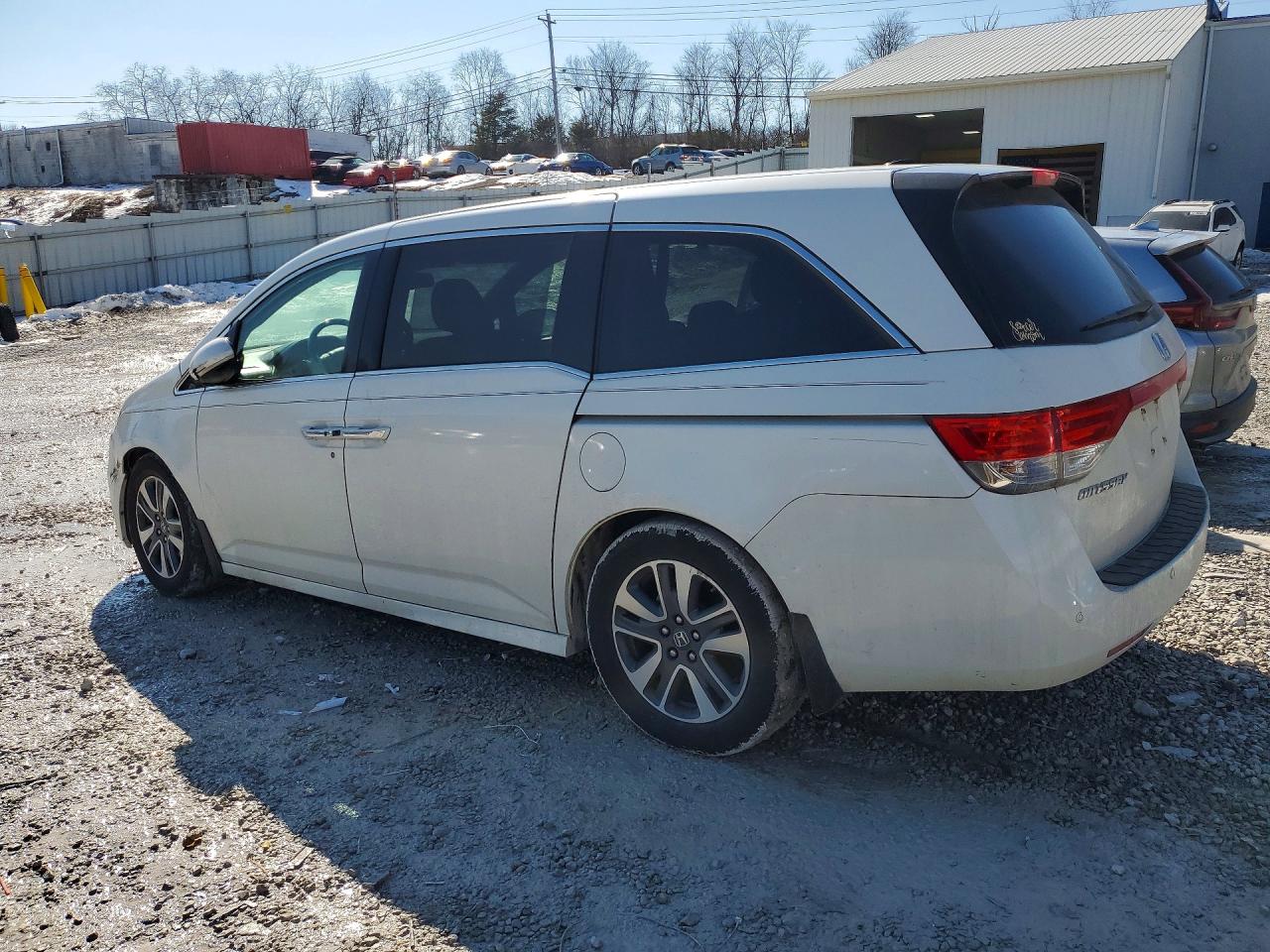 2016 HONDA ODYSSEY TOURING photo 4