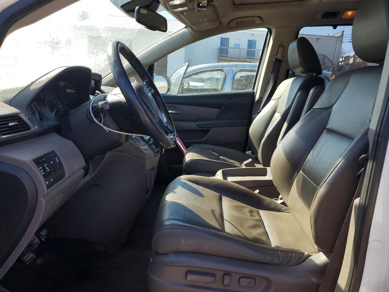 2016 HONDA ODYSSEY TOURING photo 19