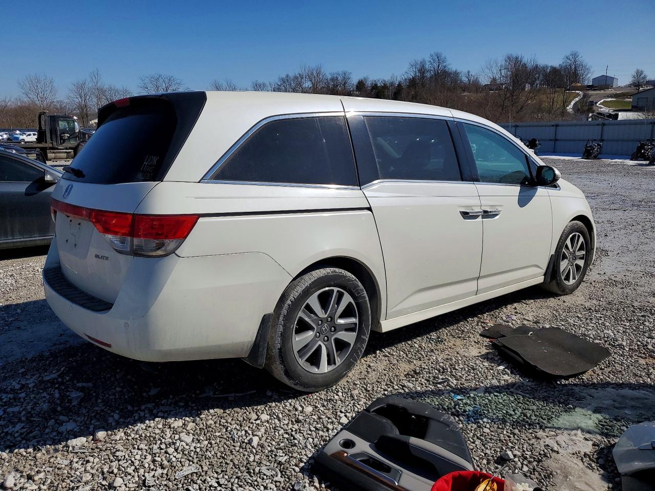 2016 HONDA ODYSSEY TOURING photo 7