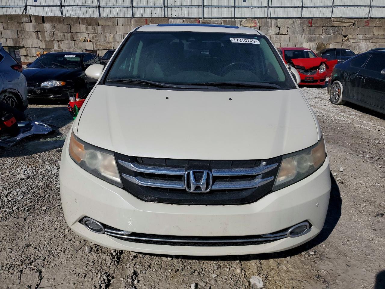 2016 HONDA ODYSSEY TOURING photo 13