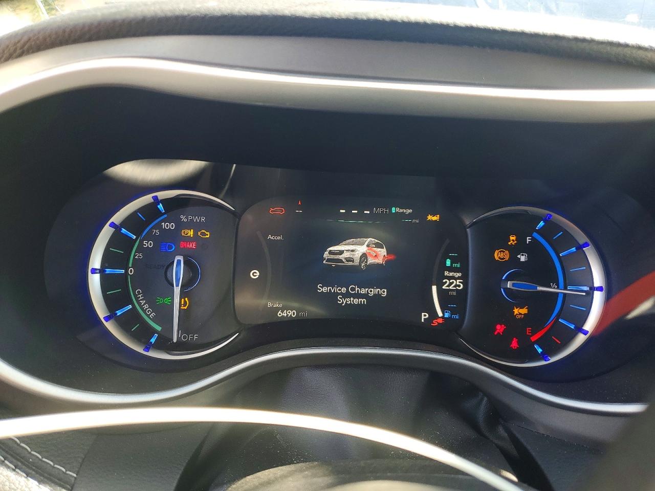 2024 CHRYSLER PACIFICA HYBRID SELECT photo 9