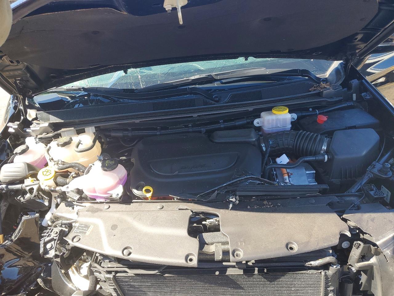 2024 CHRYSLER PACIFICA HYBRID SELECT photo 11