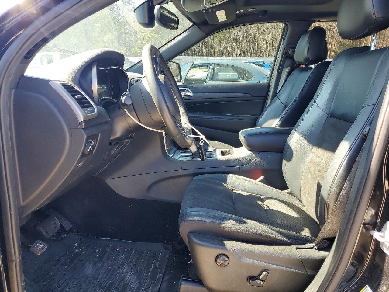 2019 JEEP GRAND CHEROKEE LAREDO photo 13