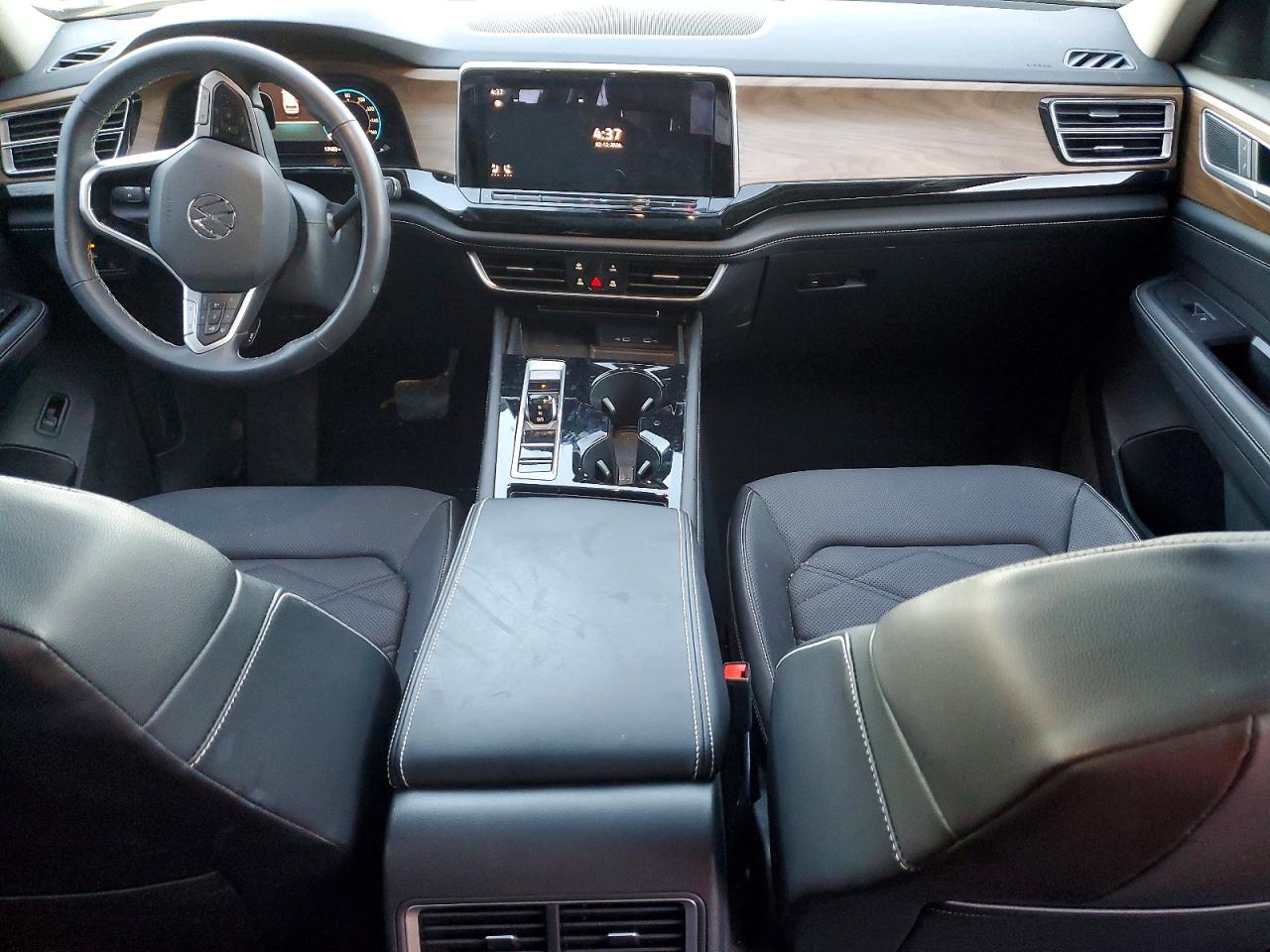2024 VOLKSWAGEN ATLAS SE photo 8