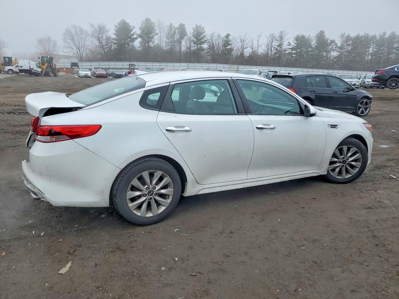 2018 KIA OPTIMA LX photo 7