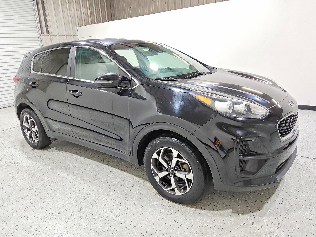 2020 KIA SPORTAGE LX photo 4