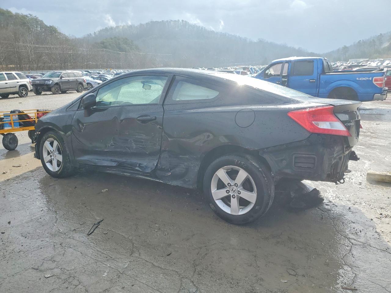 2012 HONDA CIVIC LX photo 2