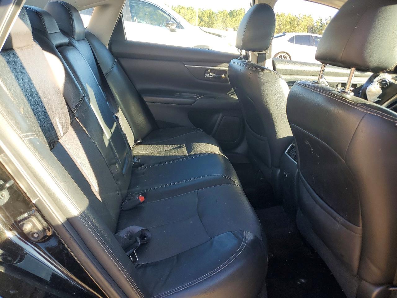 2017 NISSAN ALTIMA photo 19