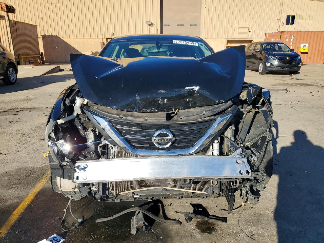 2017 NISSAN ALTIMA photo 9